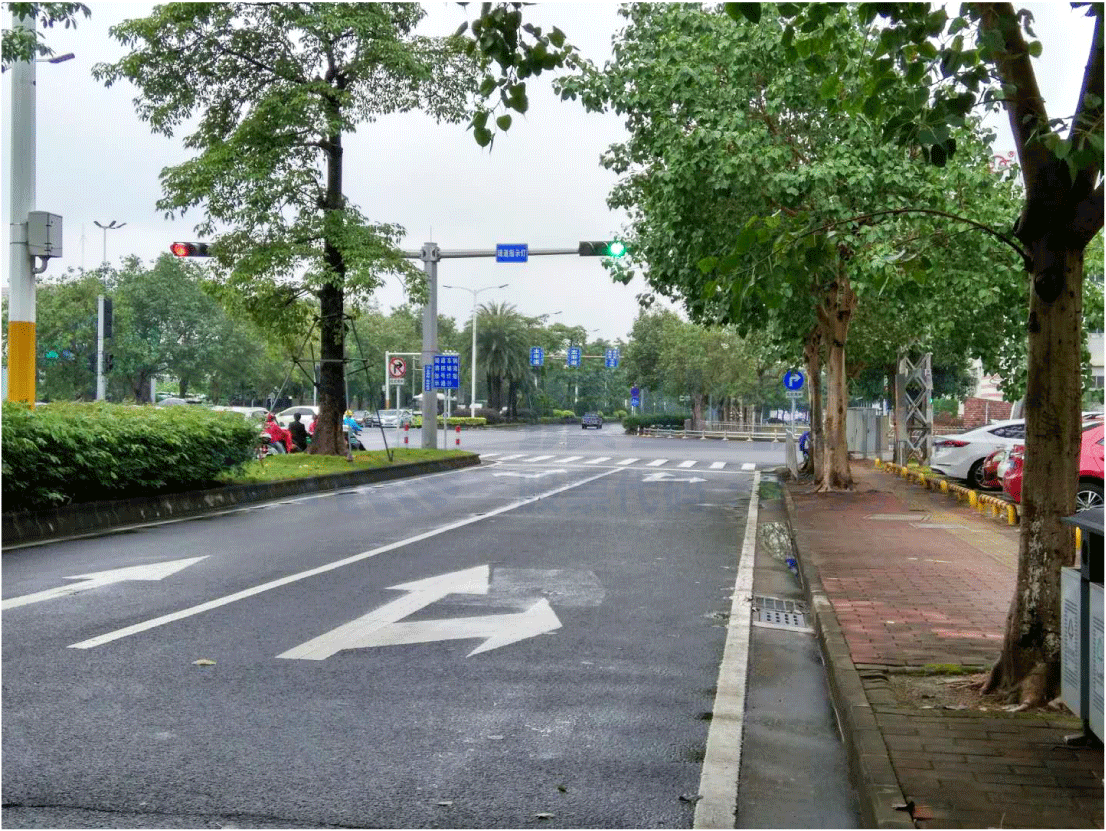 圖4 優(yōu)化前南進口輔道空放現(xiàn)象