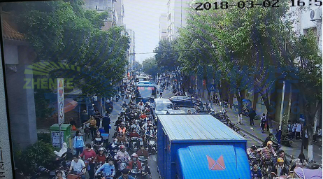 圖6 東進口晚高峰路段通勤通學交通狀況