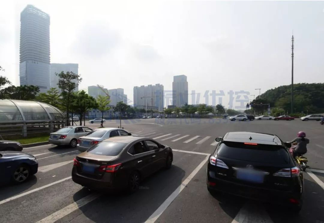 圖6 停車線離出口距離較遠