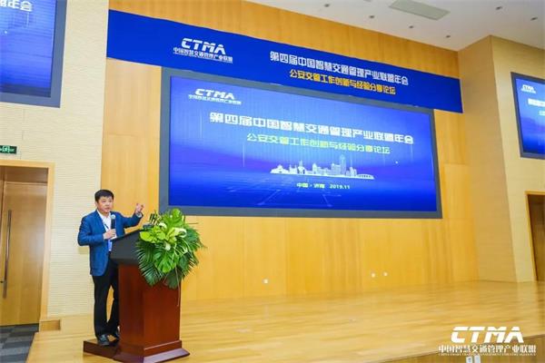 濟(jì)南市公安局交通警察支隊(duì)黨委副書(shū)記兼車管所所長(zhǎng)韓軍慶