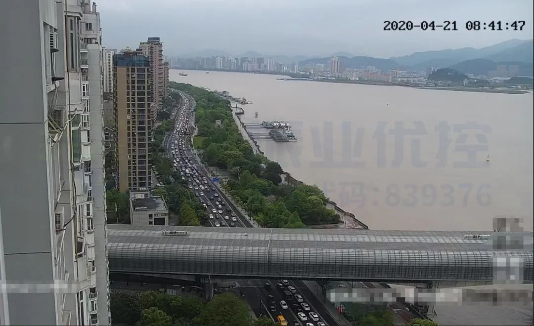 圖4 路段車輛排隊情況（優(yōu)化前）