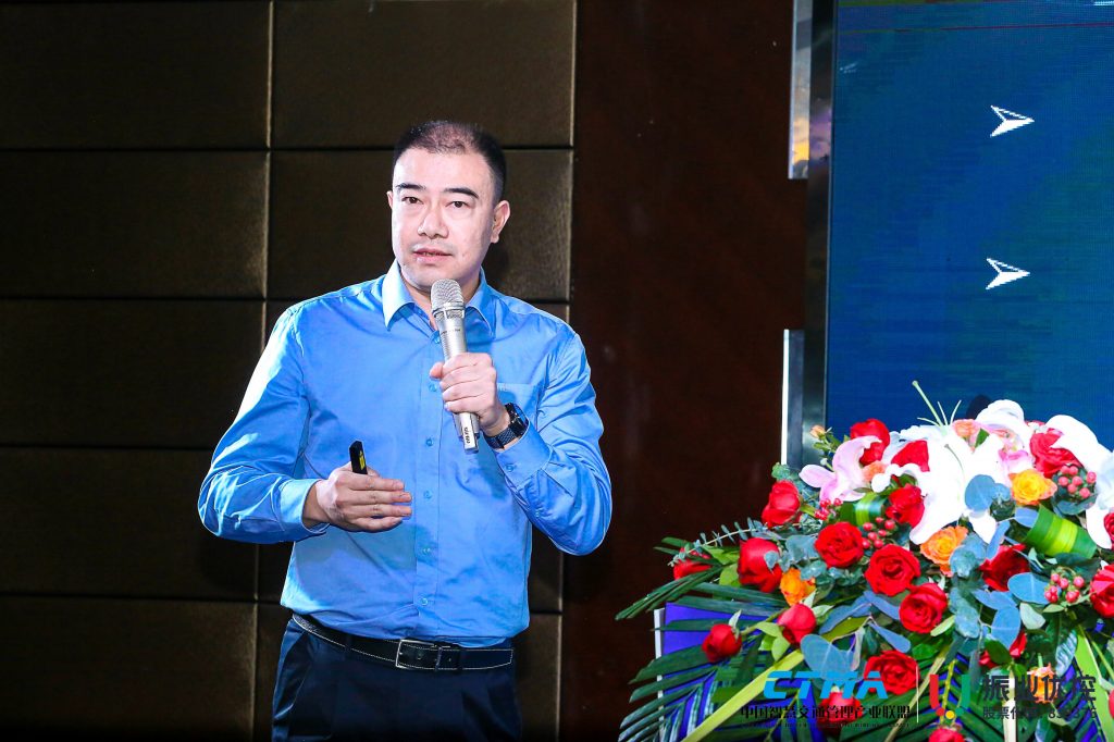 陳禹大隊長演講主題為《交通組織精細(xì)化管理需求與社會專業(yè)化服務(wù)有機融合的探索與實踐》