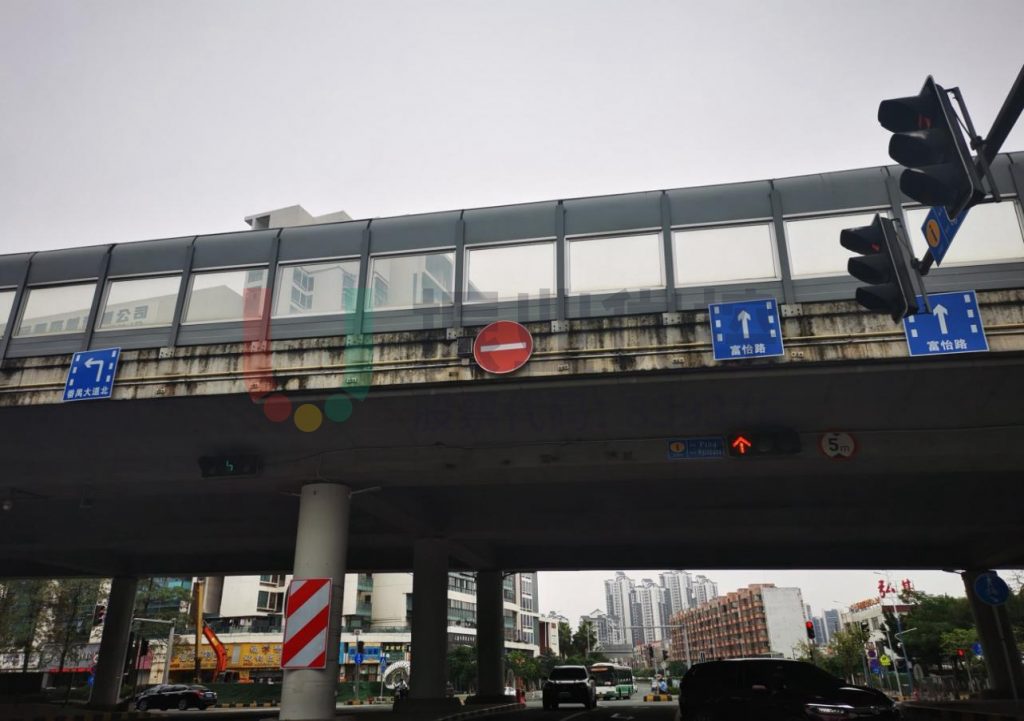 圖12 番禺-富華交叉口西進口增設(shè)標(biāo)志圖